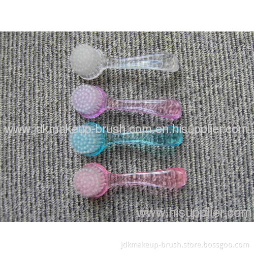 Professional Face Cleaning Brush With Plastic Handle 